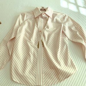 Petite sophisticate blouse